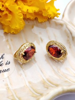 Cercei One Red Stone - placati cu aur de 14k