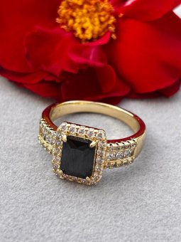 Inel Black placat cu aur 14k