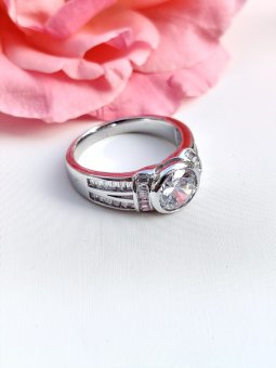 Inel Silver Diamondplacat cu aur alb 