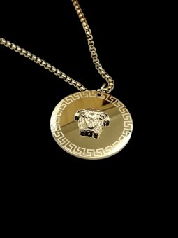 Lant Medusa banut mare gravat placat cu aur 18k