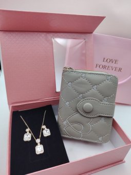 Set Cadou Dama Gold Diamond - Portofel gri perlat & Set Bijuterii